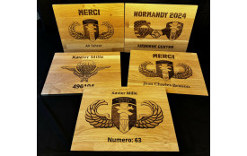 PLAQUE DECORATIVE &quot;AIRBORNE CENTER&quot;